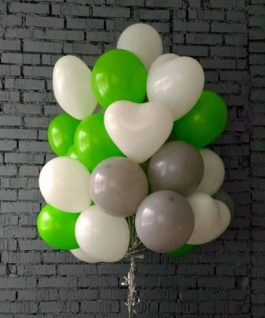 Облако из 30 гелиевых шаров на праздник