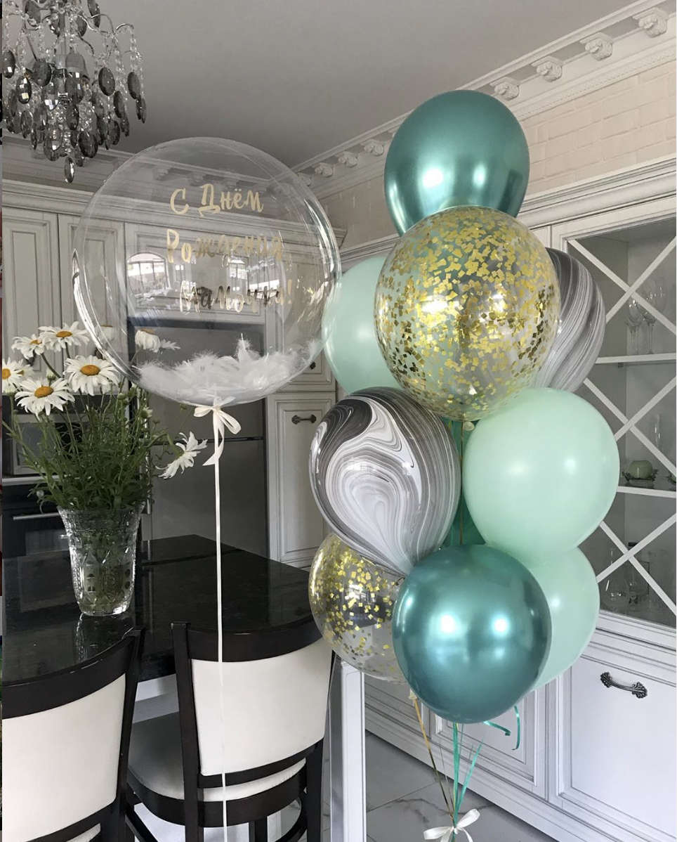 Композиция из шаров «Изумрудная поляна»